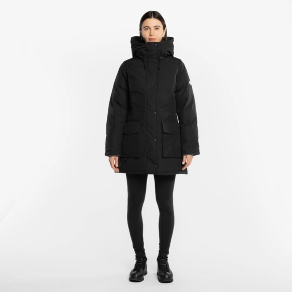 Wuxly Vegan Doe Parka made in Canada - Picture 2 of 6